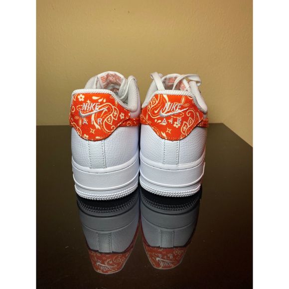 NEW Nike Air Force 1 Low Orange Paisley Shoes DJ9942-102 Size 11 Womens / 9.5 Me - Picture 4 of 8